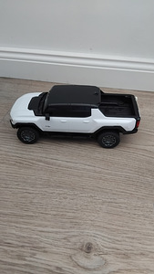 Auto hummer (5 foto / 5)