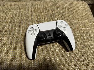 Sony Playstation 5 Blu-ray (4 foto / 4)