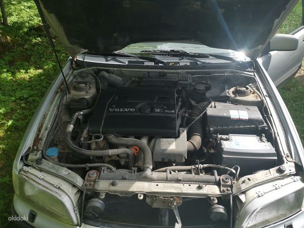 Volvo V40 1,8 85 кВт (фото #6)