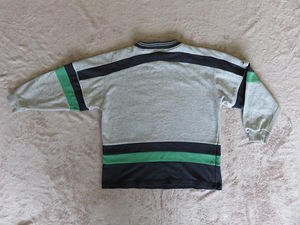 Dressipluus suurusele 140 firmalt Umbro (3 foto / 3)