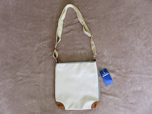 Uus väike käekott Burberry (3 foto / 3)
