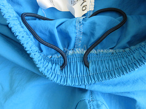 Новые шорты для мальчиков Calvin Klein, размер 158 (2 фото из 6)