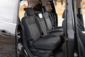 Ford Grand C-Max Elegance Individual Facelift (8 foto / 13)