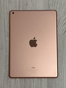 iPad 6th gen 32gb rose gold (2 foto / 3)