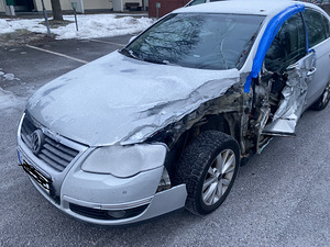 Vw Passat b6 (3 foto / 10)