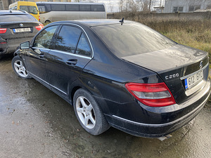 Mercedes C class 2011a (1 фото из 4)