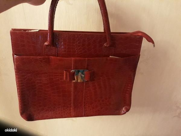 Naiste uus punane kott (foto #1)