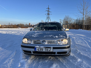 Volkswagen Golf 1.4 (6 foto / 12)