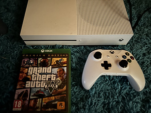 Xbox one s 1tb (1 foto / 1)