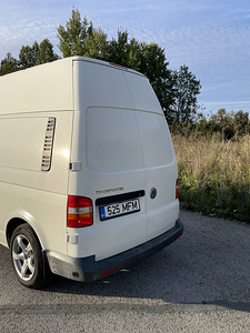 Volkswagen Transporter T5 (2 foto / 5)