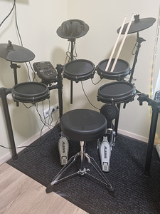 Elektrooniline trummikomplekt ALESIS NITRO MESH KIT (2 foto / 4)