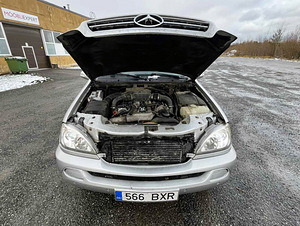 Mercedes-Benz ML 400 W163 4.0 V8 CDI (9 foto / 15)