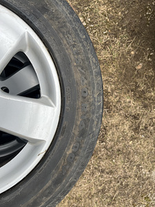 Mercedes-Benz veljed rehvidega (3 foto / 8)