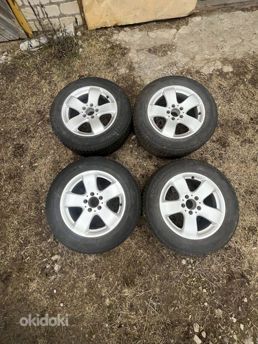 Mercedes-Benz veljed rehvidega