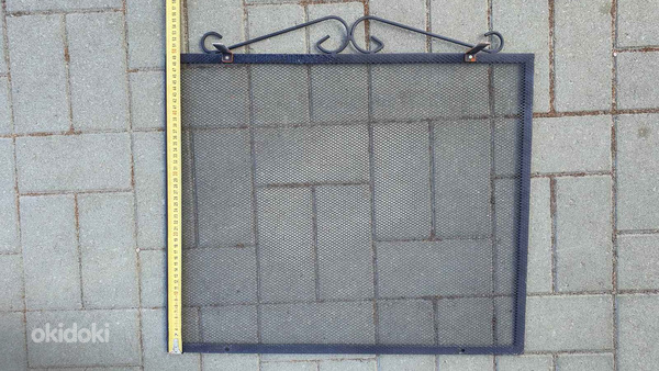 Kaitsev metallekraan kaminale (foto #3)