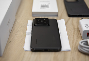 Xiaomi 14 12GB/512GB Black, 2a GARANTII (2 foto / 5)