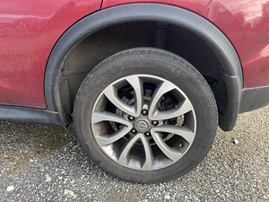 Nissan Juke 1,5 D (10 foto / 14)