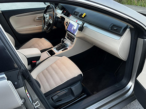 Volkswagen Passat CC (8 foto / 12)