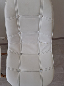 Стулья 4 шт. (3 фото из 3)