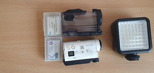 Видеокамера Sony (2 фото из 5)
