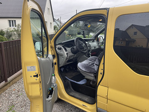 Opel Vivaro 1.9 TDI 74 kW 2006. a (7 foto / 14)