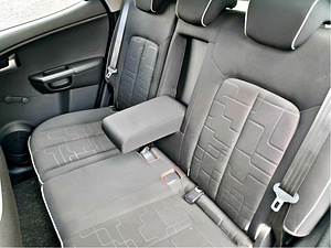 Kia Venga 1.4 66kW bensiin ECO Dynamics 2013.a. (12 foto / 15)