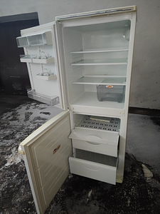 Külmik kohaletoimetamisega Tallinnas (4 foto / 6)