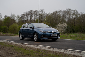 Toyota Auris Active Plus 1.6 97kW (3 foto / 14)