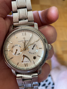 Часы Vacheron Constantin (1 фото из 2)