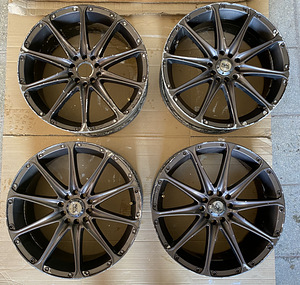 Veljed BK Racing R18 (3 foto / 10)