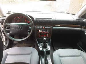 Audi A4 B5 1.8 quattro 1996 (3 foto / 15)