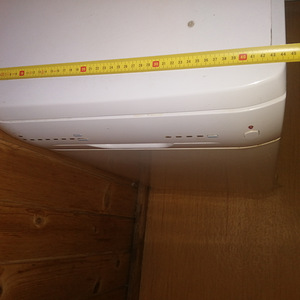 Nõudepesumasin Ariston Hotpoint (ei soojenda vett) (7 foto / 8)