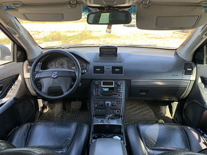Volvo XC90 2.4D 120KW (7 foto / 8)