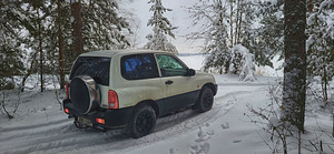 Suzuki Grand Vitara 1.6 4x4 (3 foto / 5)
