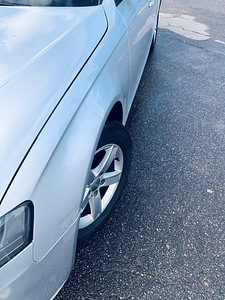 Audi A4 2008 2.0 TDI B8 (6 foto / 15)