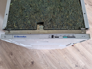 Nõudepesumasin Electrolux ESL499 45cm (2 foto / 4)