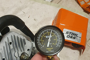 Mootorsaag Stihl 044 (9 foto / 9)