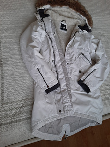 Didriksosns parka Lindsey, s 38 (4 foto / 4)