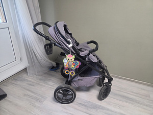 Детская коляска (3 фото из 5)