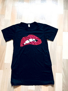 Футболка новая (3 фото из 3)