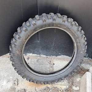 Krossimootorratta rehvid (3 foto / 3)