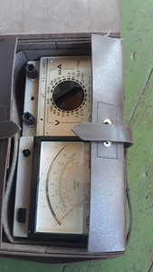 Tester (2 foto / 3)