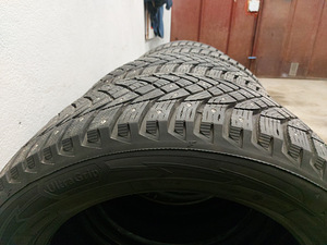 245/50 R18 Goodyear ULTRA GRIP ARCTIC 2 (4 foto / 6)