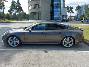 Audi a7 sportback фейслифт (5 фото из 12)