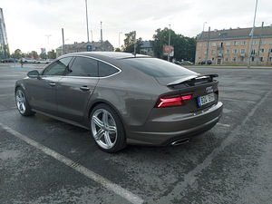 Audi a7 sportback фейслифт (6 фото из 12)