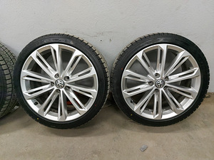 Vw Verona r19 veljed (2 foto / 5)