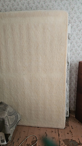 Matras (4 foto / 4)