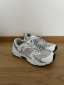 New Balance (1 фото из 3)