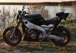 Yamaha Yzf 600R Thundercat (2 foto / 3)
