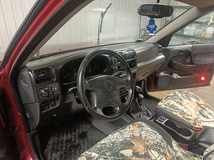 Opel frontera (3 foto / 6)